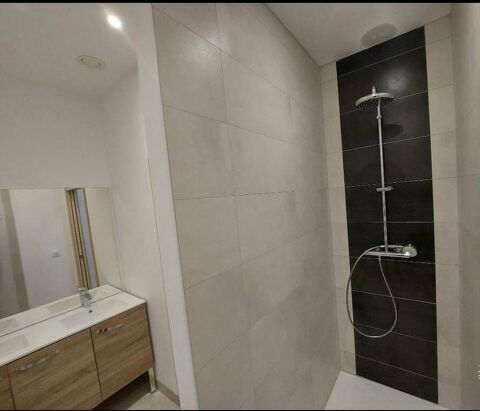  Appartement � louer 1 pi�ce 180 m�