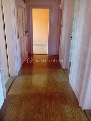  Immeuble à vendre 6 pièces 143 m²