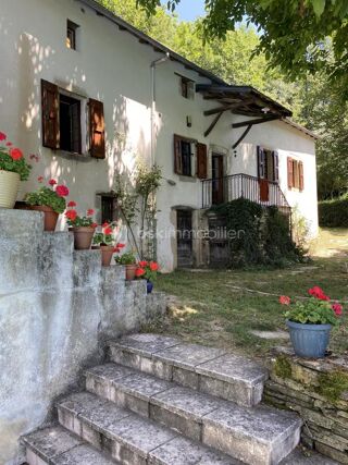  Propri�t�/ch�teau � vendre 8 pi�ces 165 m�