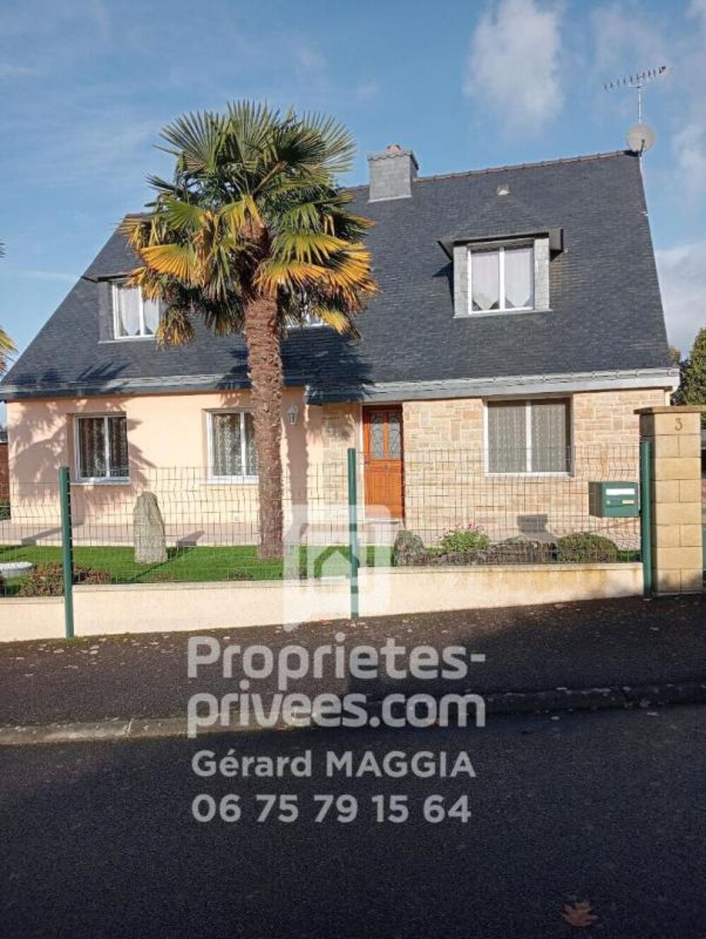 Maison 6 pièce(s) 157 m2 PLOERMEL