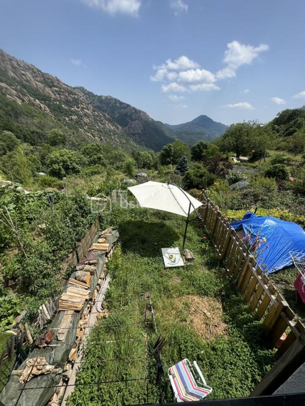Vente Maison Maison de village avec petit jardin Coustouges