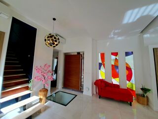  Villa à vendre 5 pièces 146 m²
