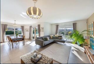  Maison  vendre 6 pices 223 m