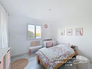  Maison � vendre 8 pi�ces 210 m�