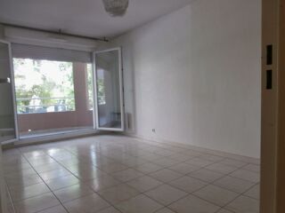  Appartement à louer 2 pièces 35 m²
