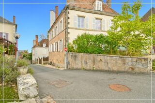  Propri�t�/ch�teau � vendre 10 pi�ces 387 m� Chateaumeillant