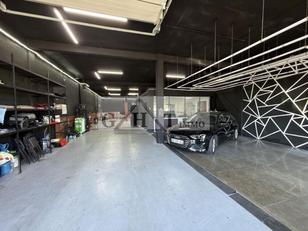   ENTREPOT 234M2 A VENDRE EVRY COURCOURONNES 