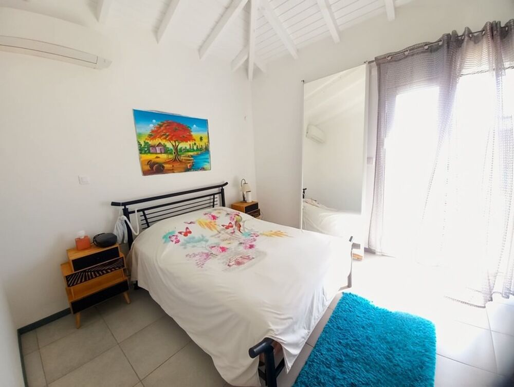 à vendre  Villa Sainte-Anne (97180)
