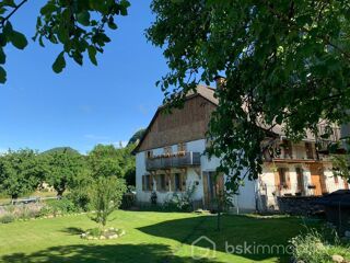  Maison  vendre 15 + pices 885 m