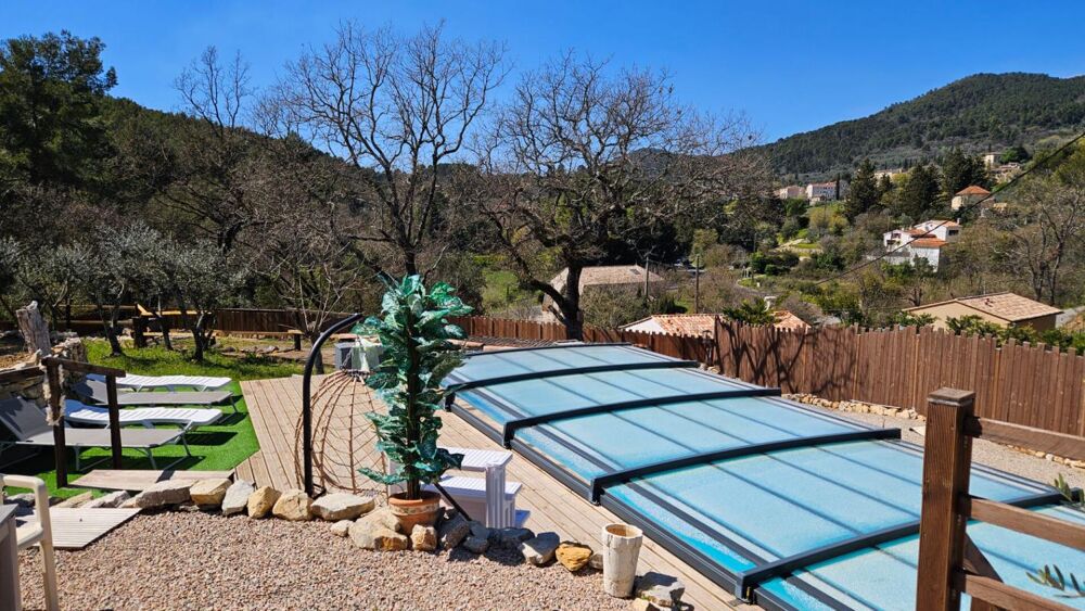 Vente Maison Maison unifamilialle ou deux logements, terrain 1900 m2 , piscine Callas