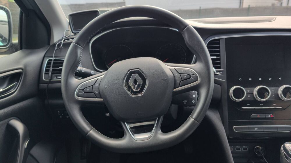 M&eacute;gane 4 1.5 Blue dCi 115 Evolution - Entretien constructeur 2023 occasion 95380 Louvres