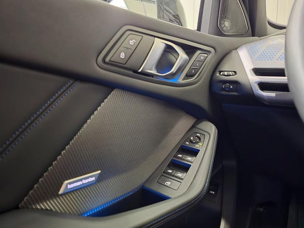 S&eacute;rie 1 d M Sport *Pano*ACC*360*HuD* 2025 occasion 33700 Merignac