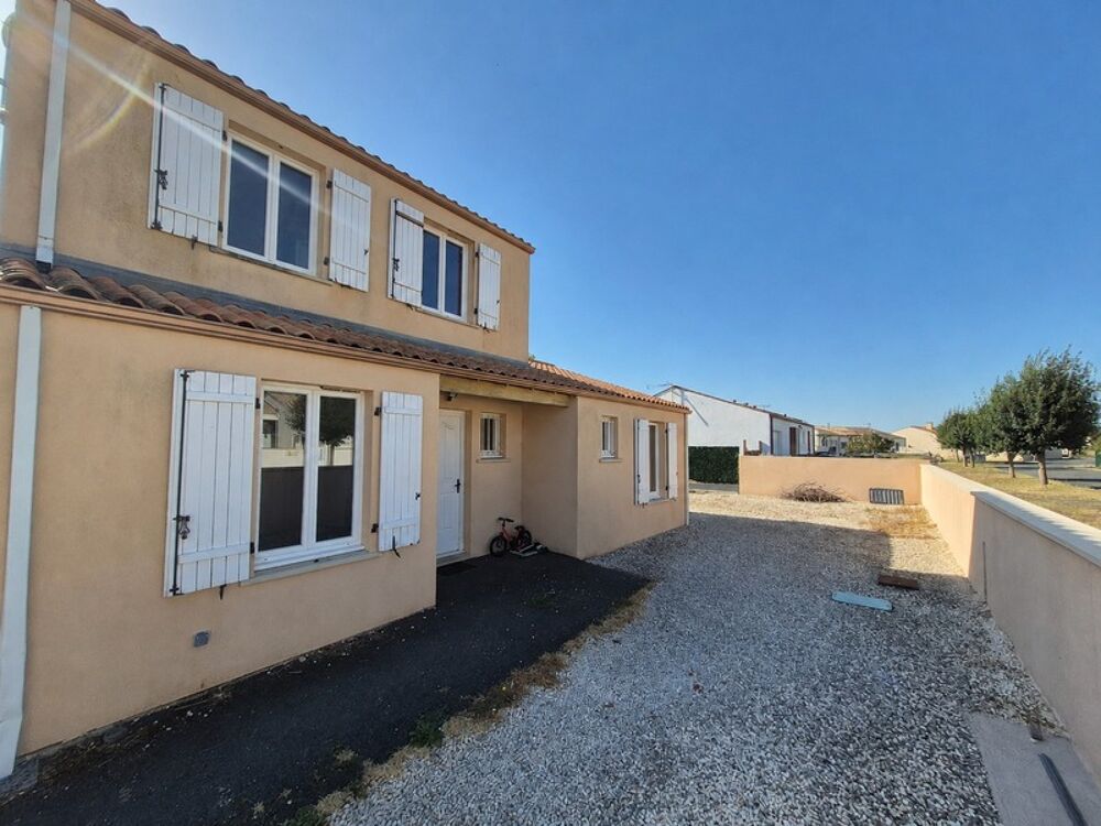 Maison 5 pièces 114 m² · à Lussant · 114 m² · 262 900 €