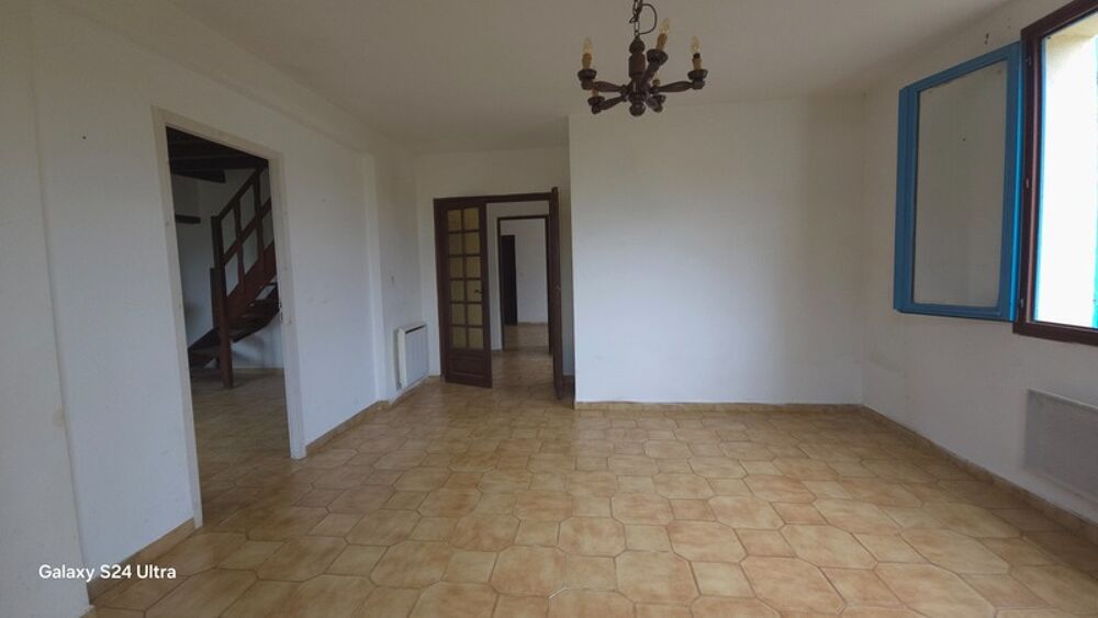 Vente Maison Villa de 1760 m² à personnaliser dans un quartier prisé Coursan