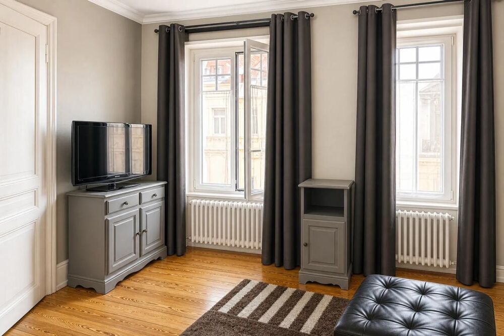 Appartement bourgeois 7 pièces  147 m²  3e étage