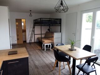  Appartement à louer 1 pièce 28 m²