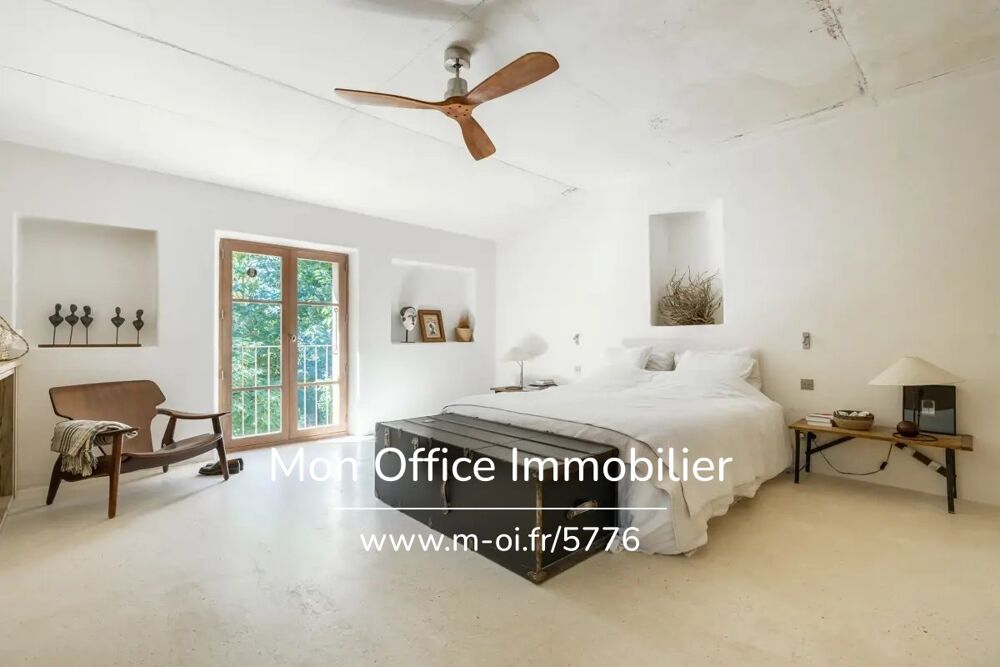  vendre  Proprit/chteau Aix-en-Provence (13100)