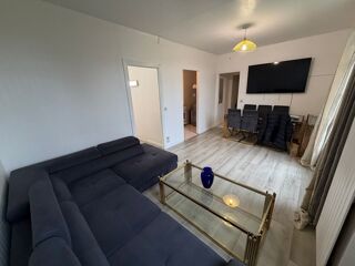  Appartement à louer 3 pièces 90 m²