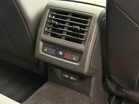 Golf Line – LED Digital Cockpit CarPlay ACC 2020 occasion 33000 Bordeaux