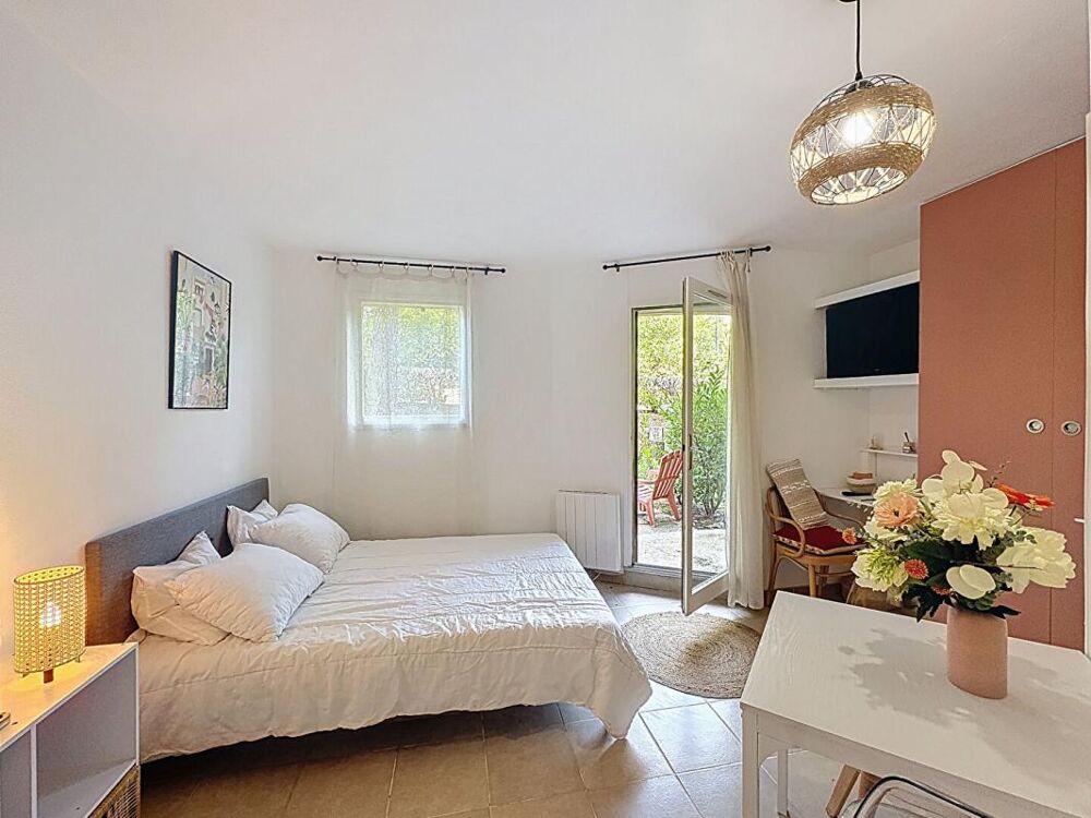 Vente Appartement Appartement Greoux Les Bains / jardinet Greoux les bains