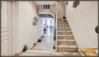  Immeuble à vendre 9 pièces 138 m²