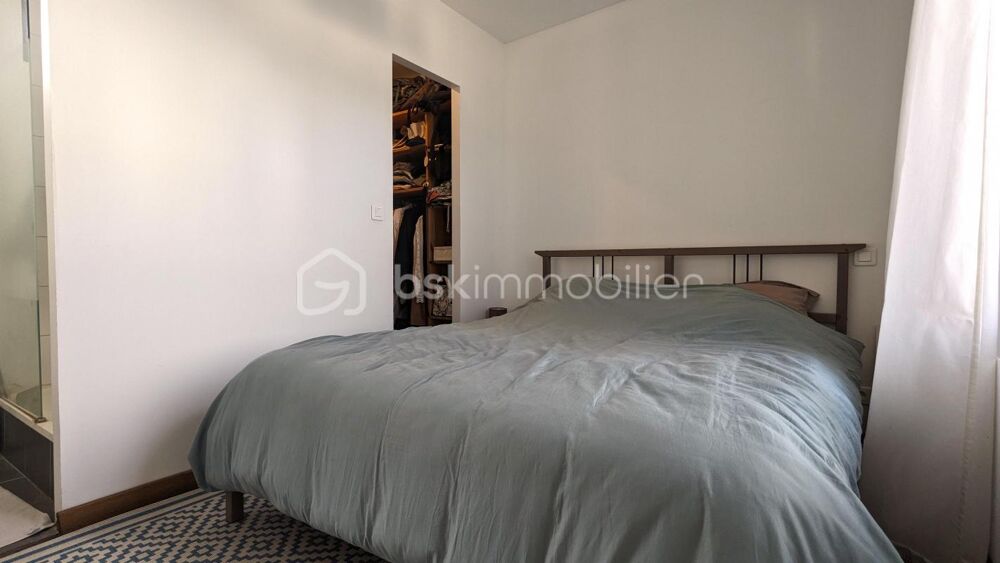 Vente Appartement APPARTEMENT / MAISONNETTE PLAIN PIED QUARTIER PELLEGRIN Bordeaux