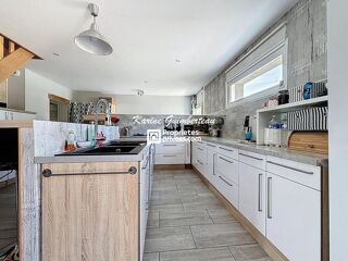  Maison à vendre 6 pièces 182 m²