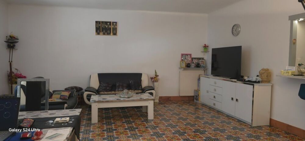 ? Maison de village spacieuse à vendre à Cuxac-dAude (11590)  6 pièces, idéale pour grande famille