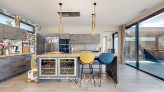  Villa � vendre 7 pi�ces 219 m�