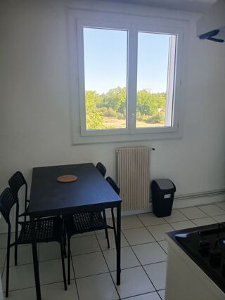  Appartement à louer 3 pièces 54 m²