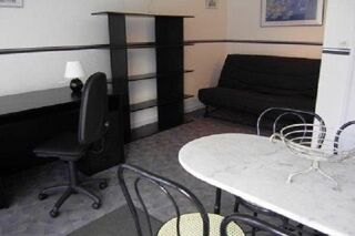  Appartement à louer 1 pièce 33 m²