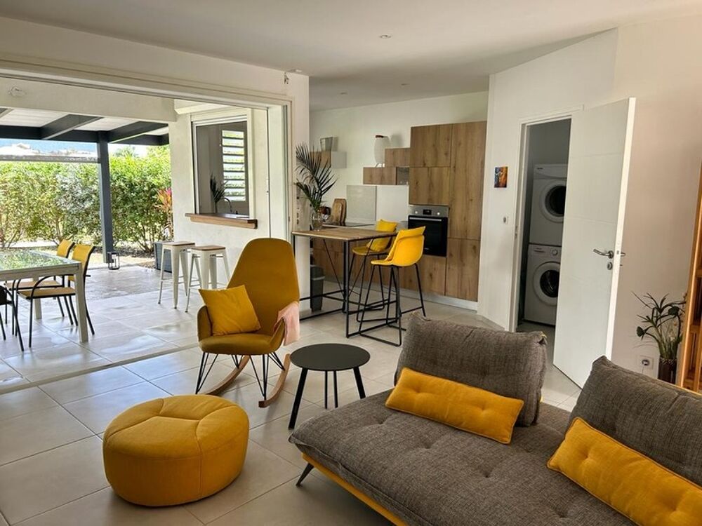 à vendre  Villa Sainte-Anne (97180)