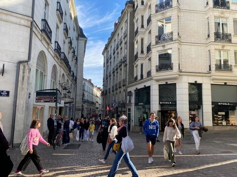   44000 NANTES - LOCAL COMMERCIAL 60 m² A LOUER, QUARTIER GRASLIN 
