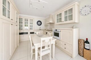  Maison à vendre 10 pièces 180 m²