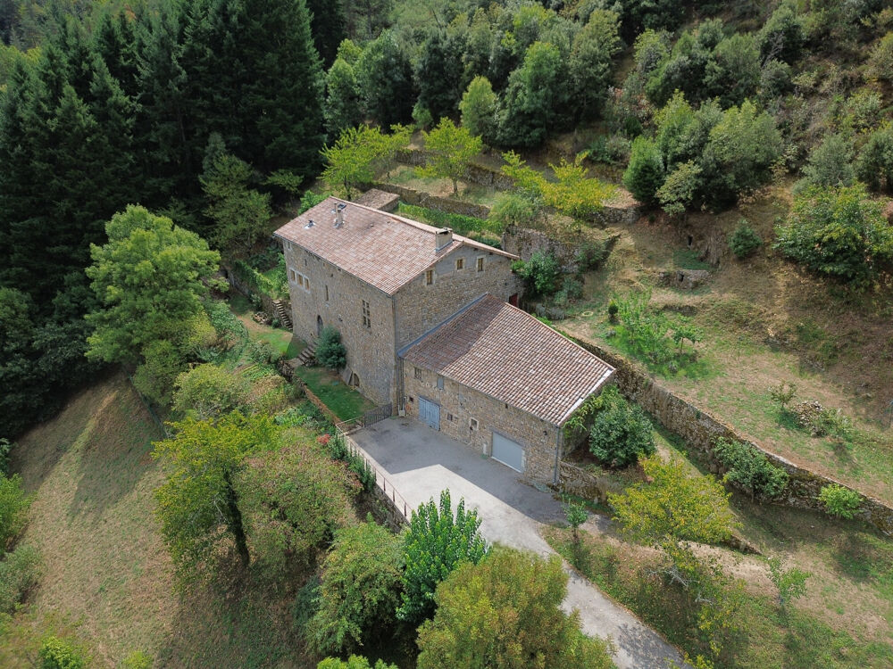 Demeure prestigieuse du XIV siècle au coeur de la belle vallée de lEyrieux en Ardèche, , située à 45mn de Valence (Drome) -285m