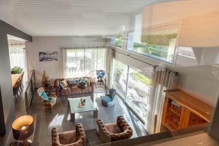  Maison � vendre 8 pi�ces 219 m�