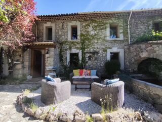  Maison à vendre 10 pièces 364 m²