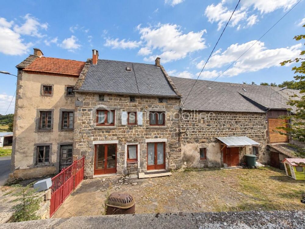 Vente Maison ? SAINT-NECTAIRE – MAISON DE CARACTÈRE AVEC NOMBREUSES DÉPENDANCES Saint nectaire