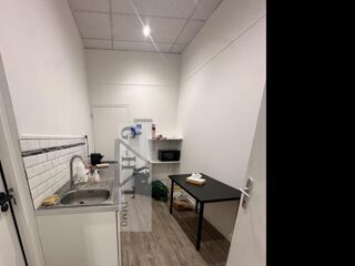   Local 80 m² à louer Creteil