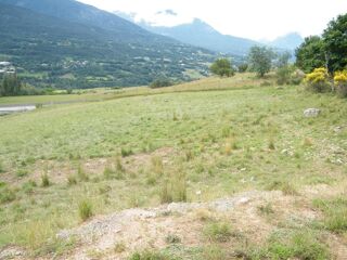  Terrain à vendre 15 + pièces 60323 m²