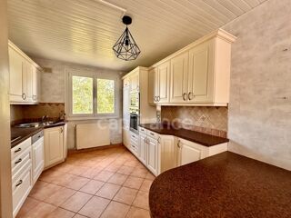  Maison � vendre 7 pi�ces 120 m�