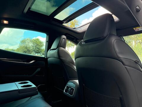 Levante 3.0 V6 Modena S – Nerissimo Paket ACC Toit Panoramique 2022 occasion 33000 Bordeaux