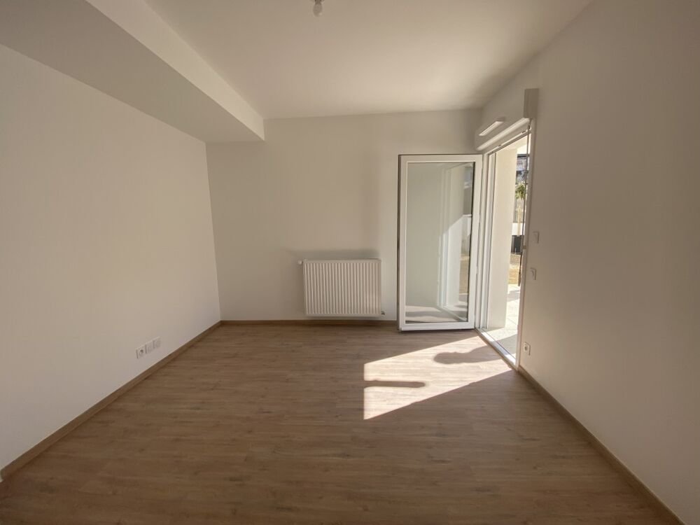 Location Appartement T2 avec parking et jardin à RENNES Rennes
