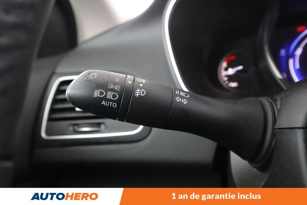 M&eacute;gane 1.3 TCe Zen 115 ch 2019 occasion 92130 Issy-les-Moulineaux