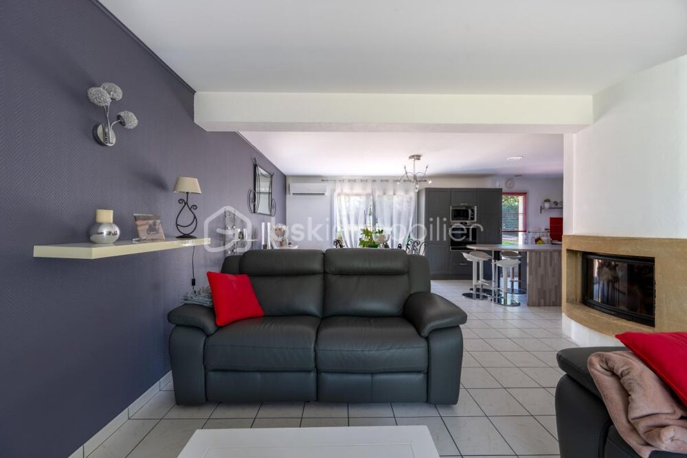 Maison familiale avec dépendances - rares - 142m2 environ - Ardentes