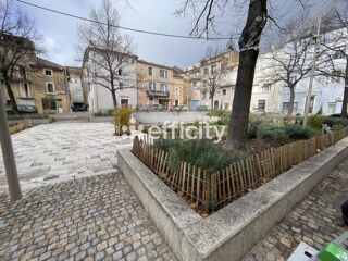  Immeuble  vendre 14 pices 220 m