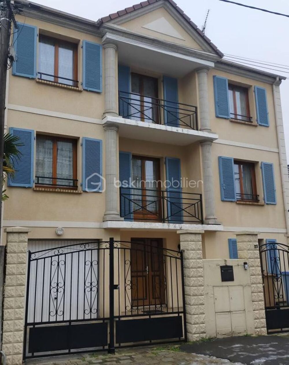 MAISON T5 - 142M2 - LE BOURGET