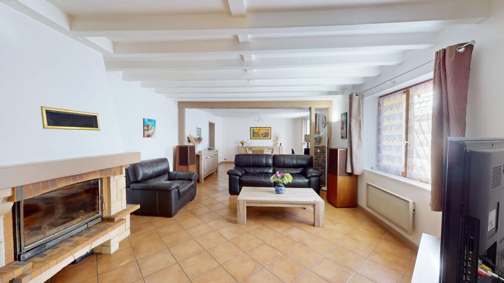 MAISON GRAND CONFORT 9 pièces 220 m2 Prix 350 000