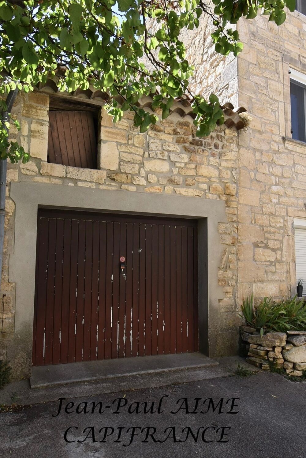 Vente Maison ISSIRAC – CENTRE DU VILLAGE – BÂTISSE EN PIERRE d'une surface plancher d'environ 80 m2 À RÉHABILITER – PERMIS DE CONSTRUIRE ACCE Issirac