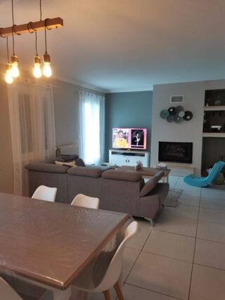  Maison à vendre 8 pièces 172 m²